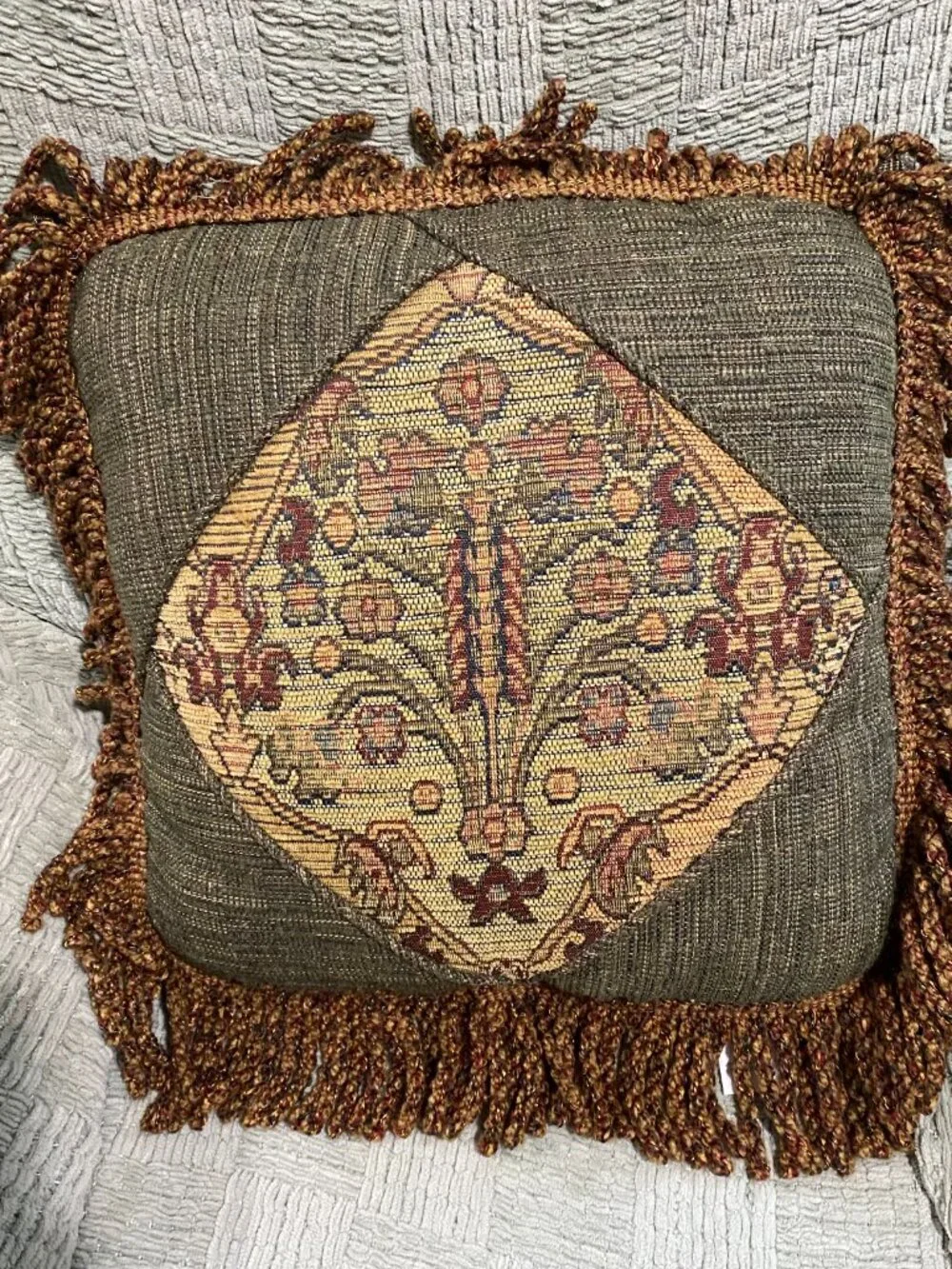 Vintage Croscill Tapestry Jacquard Accent Pillows Set (2)